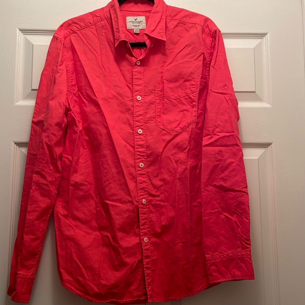 Men’s American Eagle Classic Fit Button Down Shirt